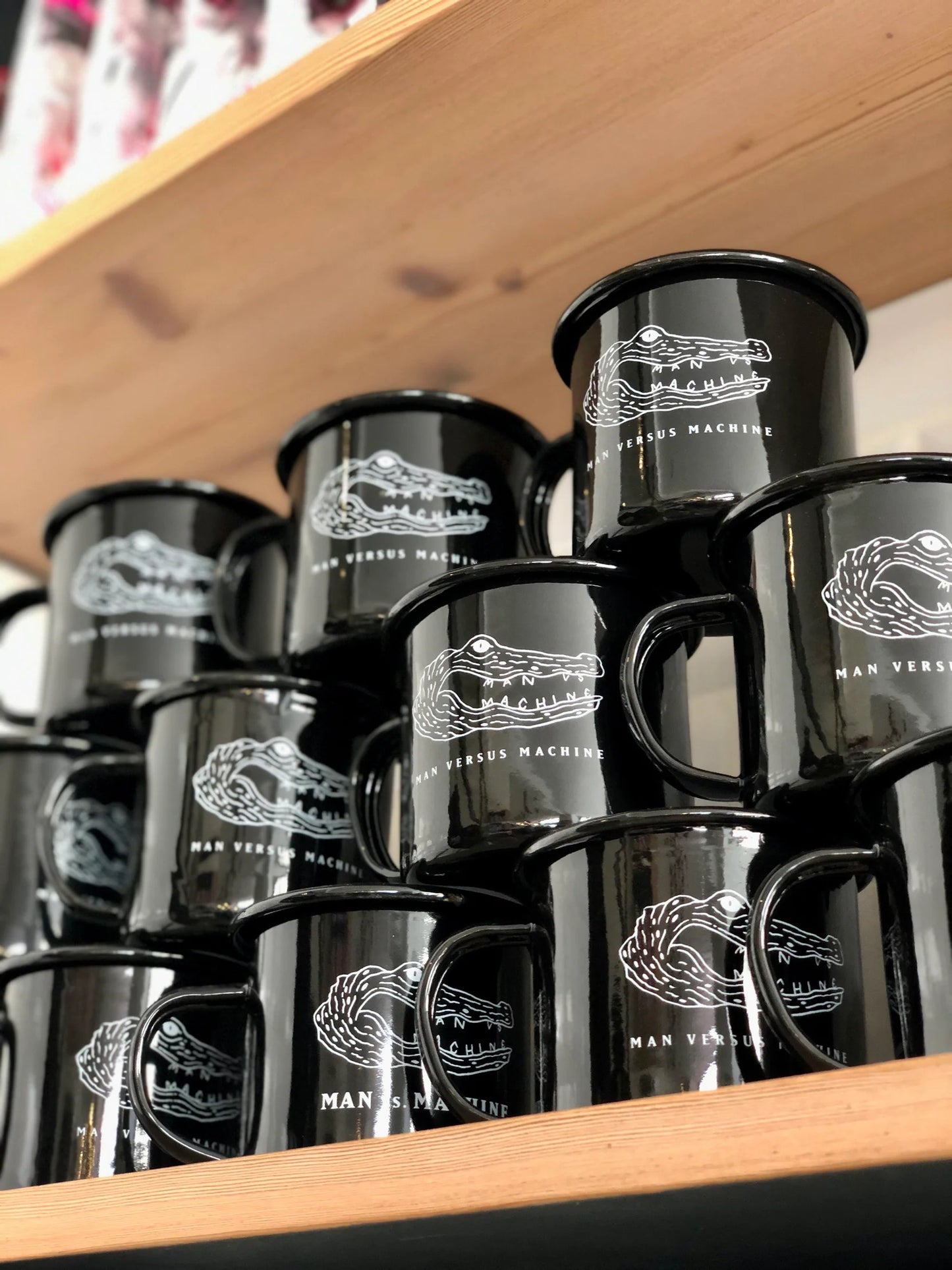 MVSM CROCODILE LOGO ENAMEL CUP BLACK