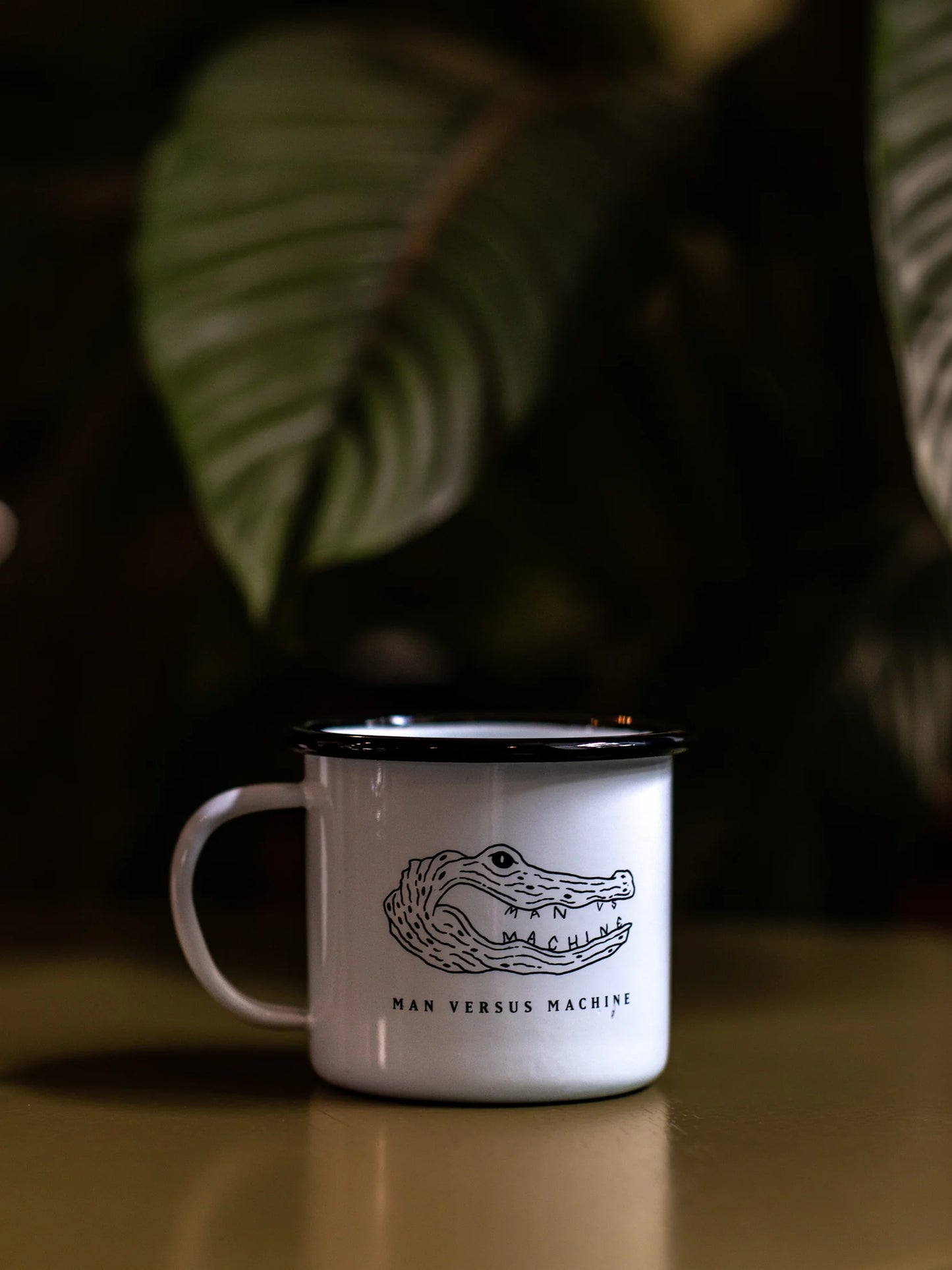 MVSM CROCODILE LOGO ENAMEL CUP WHITE